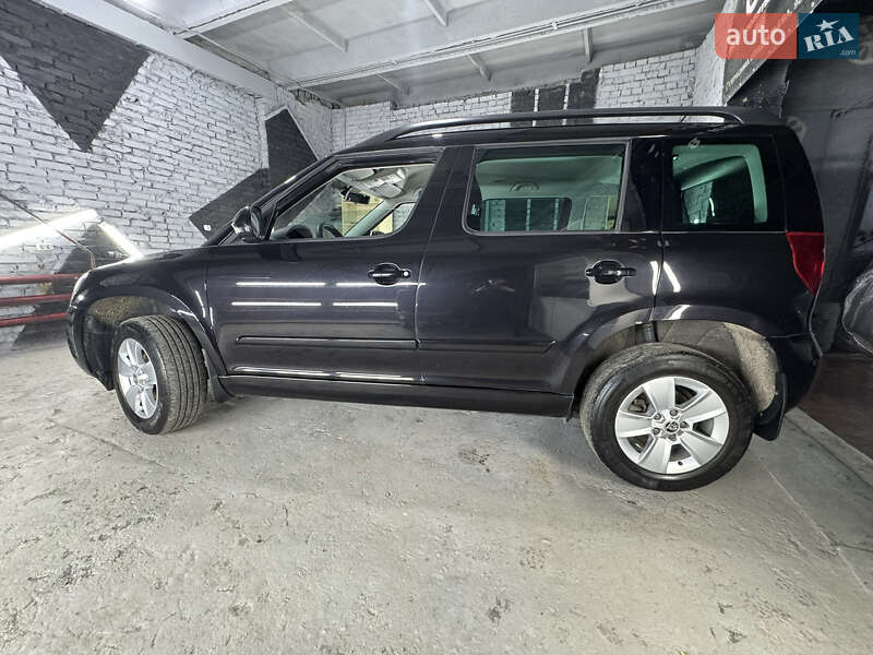 Позашляховик / Кросовер Skoda Yeti 2014 в Сумах фото 64 Позашляховик / Кросовер Skoda Yeti 2014 в Сумах