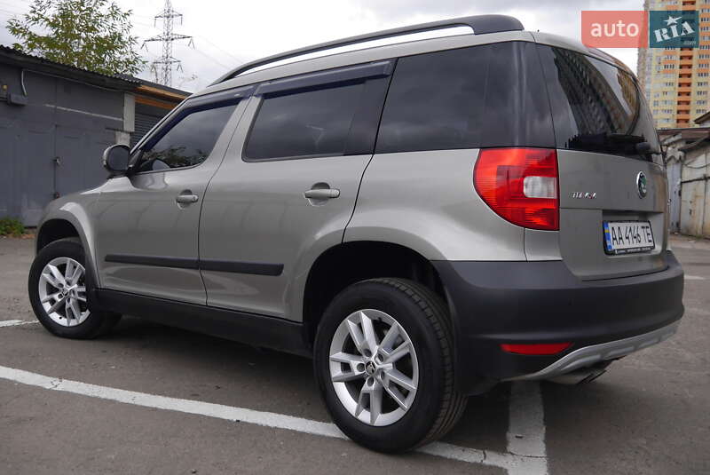 Внедорожник / Кроссовер Skoda Yeti 2011 в Киеве фото 6 Внедорожник / Кроссовер Skoda Yeti 2011 в Киеве