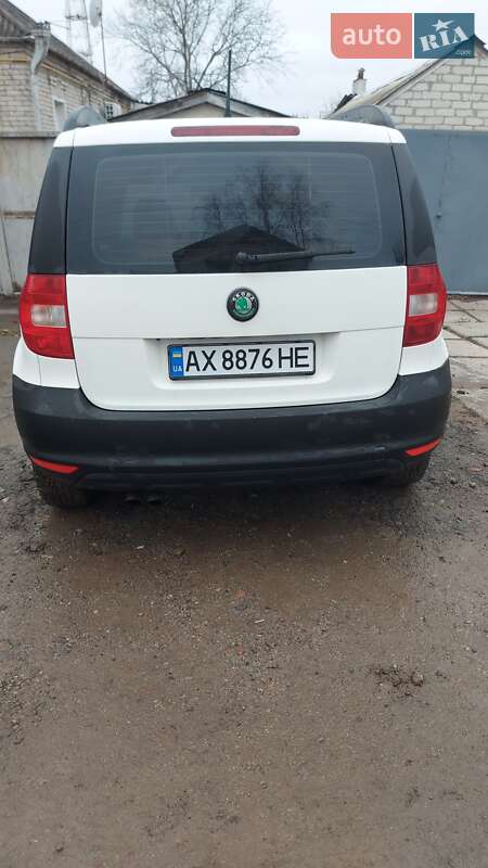 Внедорожник / Кроссовер Skoda Yeti 2012 в Харькове