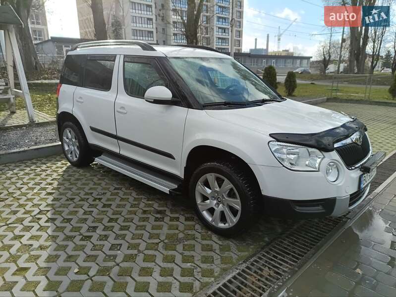 Позашляховик / Кросовер Skoda Yeti 2011 в Тернополі