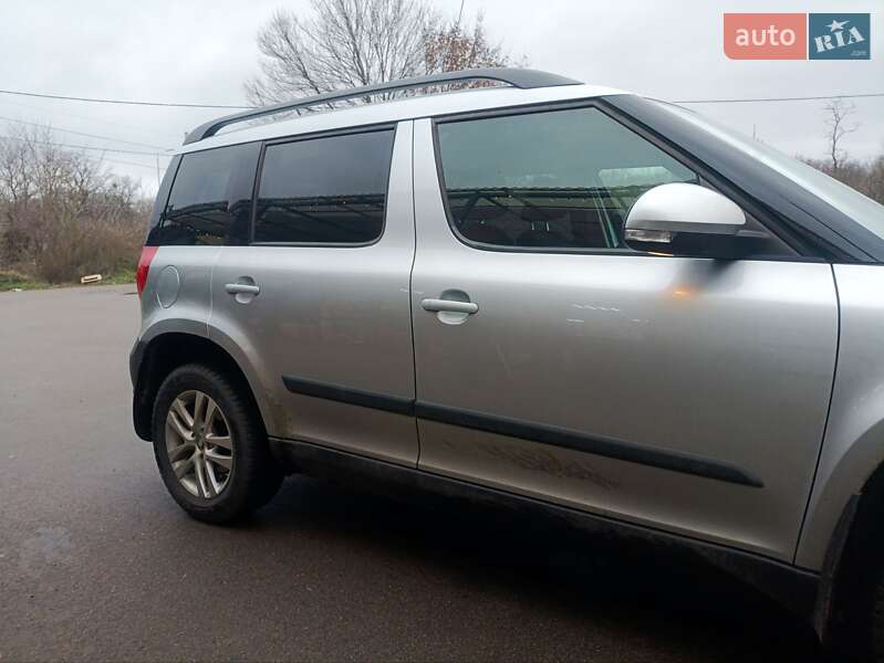 Внедорожник / Кроссовер Skoda Yeti 2011 в Белой Церкви