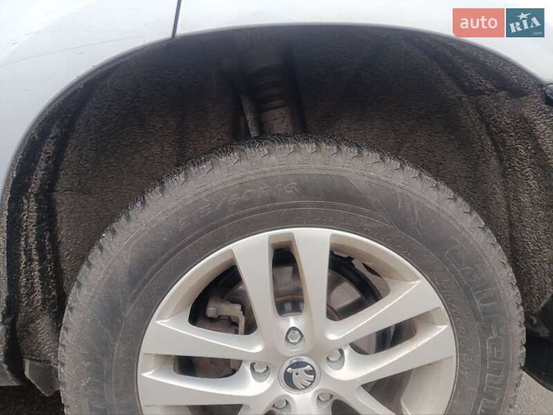 Внедорожник / Кроссовер Skoda Yeti 2011 в Белой Церкви