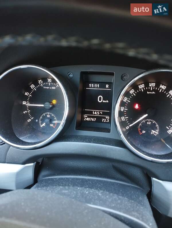 Позашляховик / Кросовер Skoda Yeti 2014 в Чернівцях