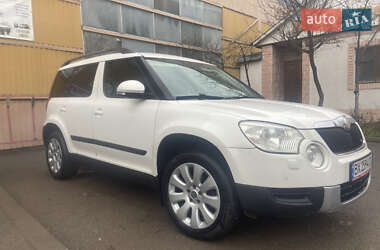 Внедорожник / Кроссовер Skoda Yeti 2011 в Каменец-Подольском