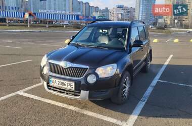 Внедорожник / Кроссовер Skoda Yeti 2012 в Киеве