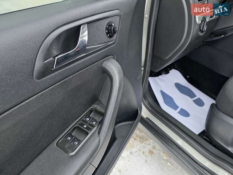 Позашляховик / Кросовер Skoda Yeti 2012 в Хмельницькому