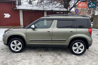 Позашляховик / Кросовер Skoda Yeti 2016 в Боярці