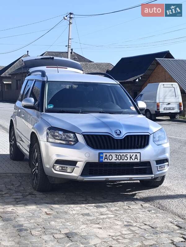 Внедорожник / Кроссовер Skoda Yeti 2016 в Хусте