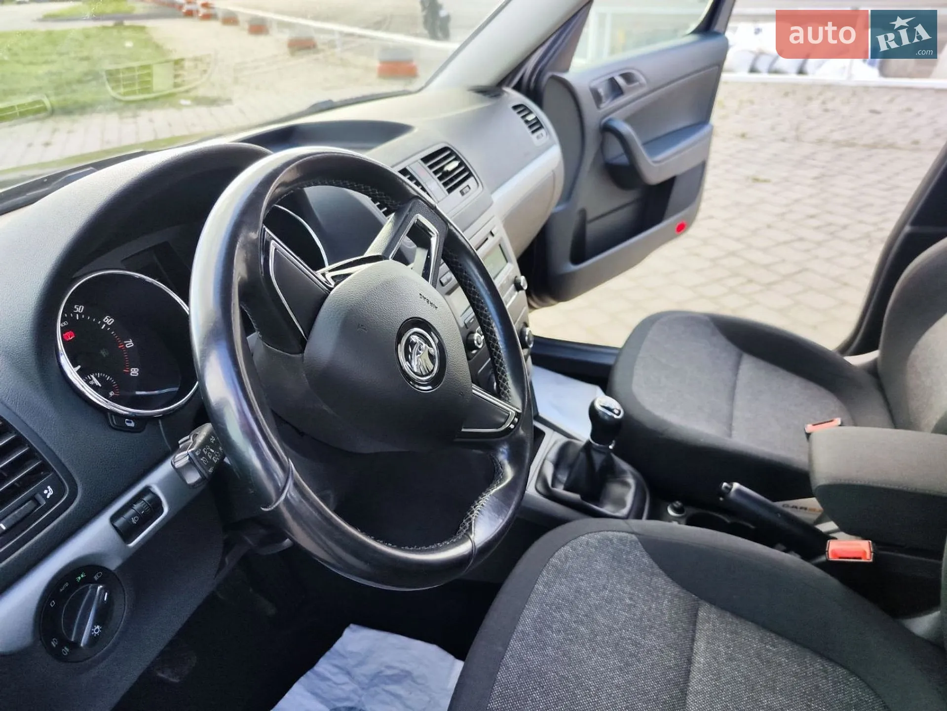 2014 Skoda Yeti - мініатюра 51