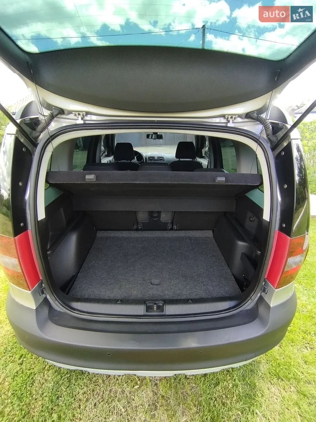 2010 Skoda Yeti - мініатюра 13
