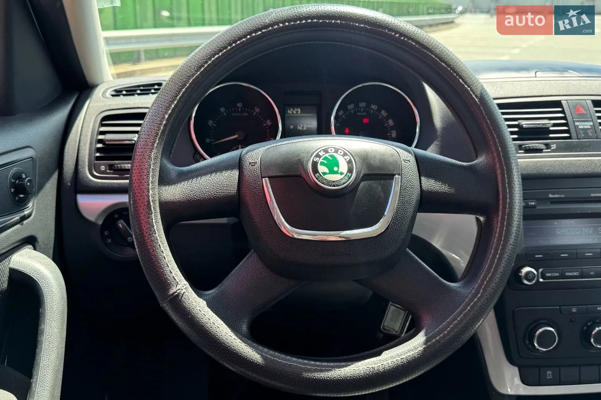 2011 Skoda Yeti - мініатюра 13