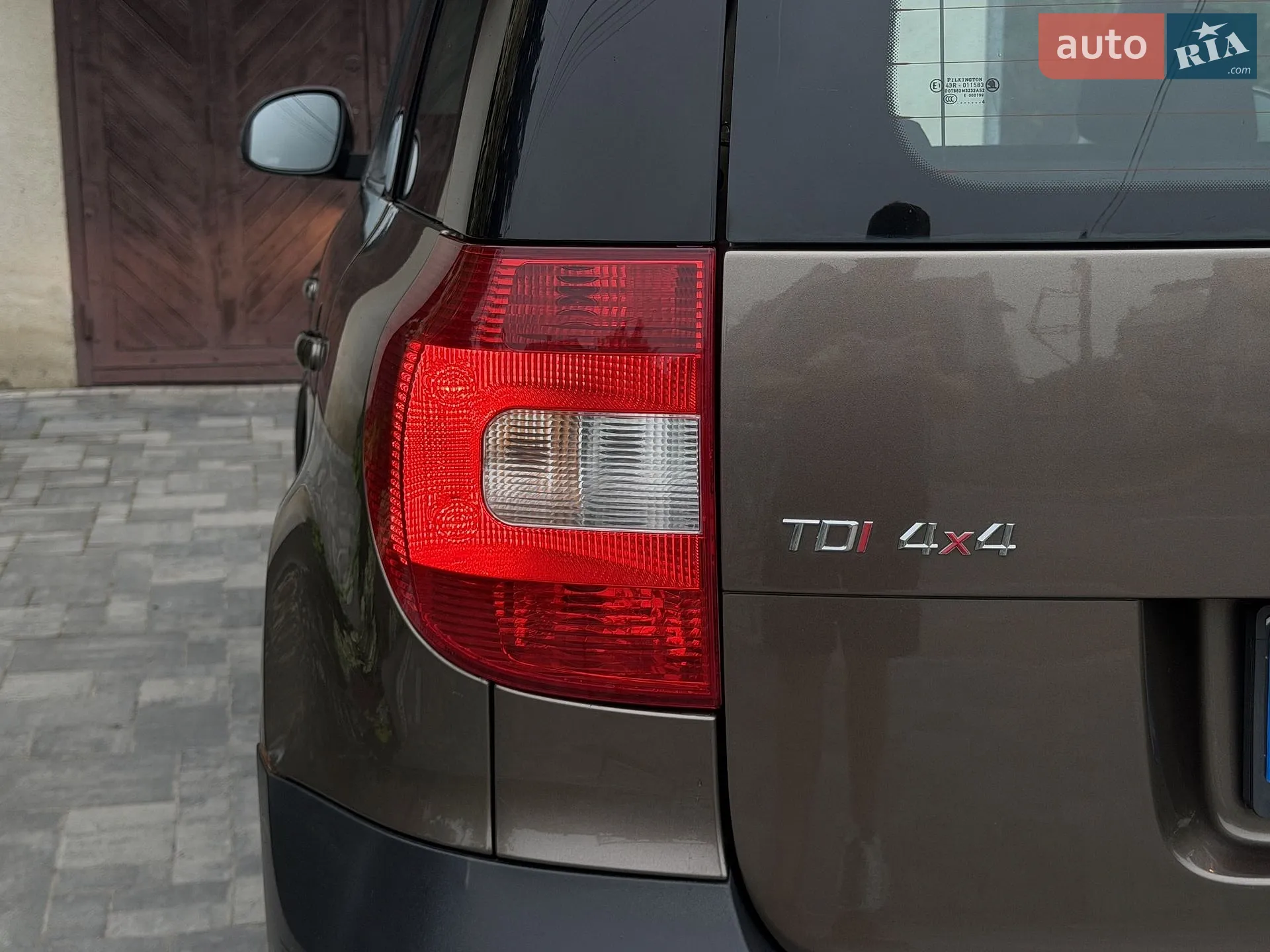 2010 Skoda Yeti - мініатюра 16