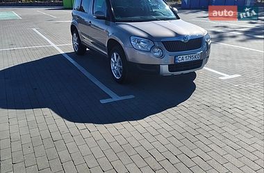 Внедорожник / Кроссовер Skoda Yeti 2011 в Умани