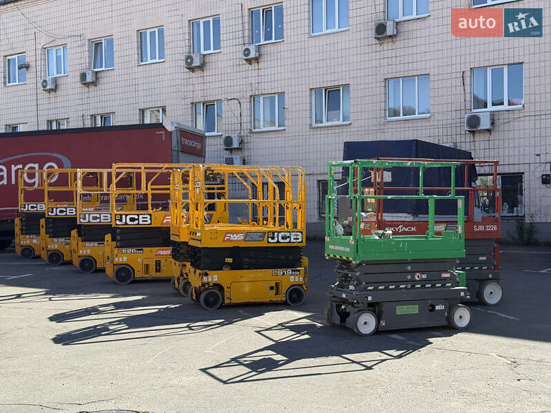 Ножничный подъемник Skyjack SJ 2020 в Киеве