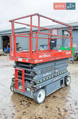 Ножничный подъемник Skyjack SJ 2014 в Житомире