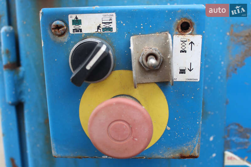 Ножничный подъемник Skyjack SJ 2007 в Львове