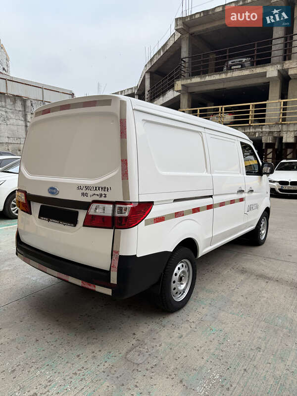 Вантажний фургон Skywell 007 2020 в Києві фото 9 Вантажний фургон Skywell 007 2020 в Києві