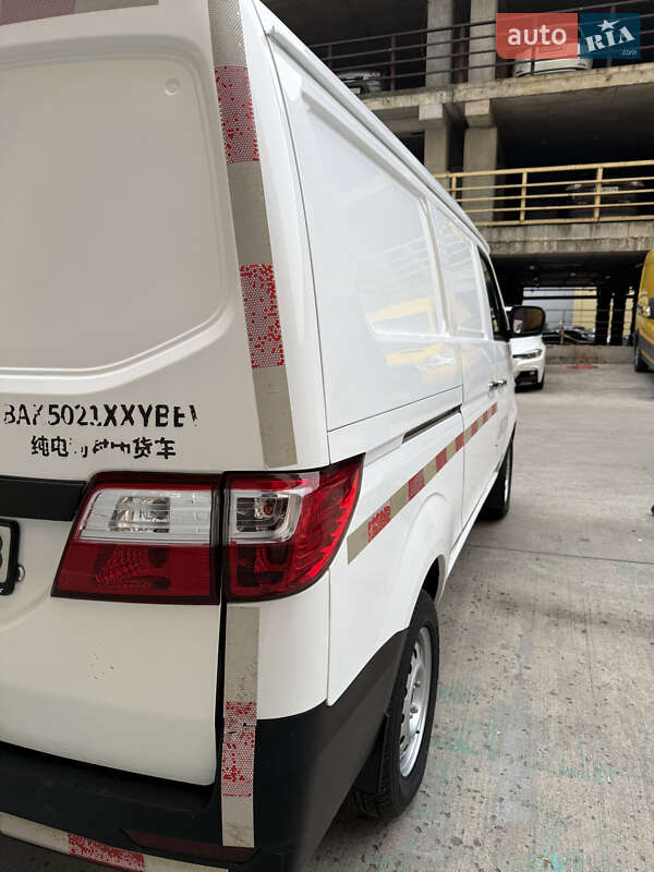 Вантажний фургон Skywell 007 2020 в Києві фото 16 Вантажний фургон Skywell 007 2020 в Києві