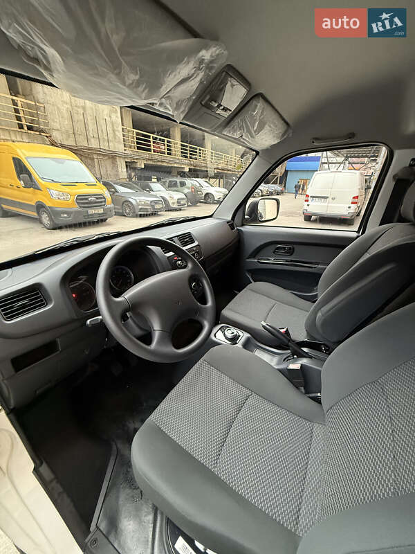 Вантажний фургон Skywell 007 2020 в Києві фото 23 Вантажний фургон Skywell 007 2020 в Києві