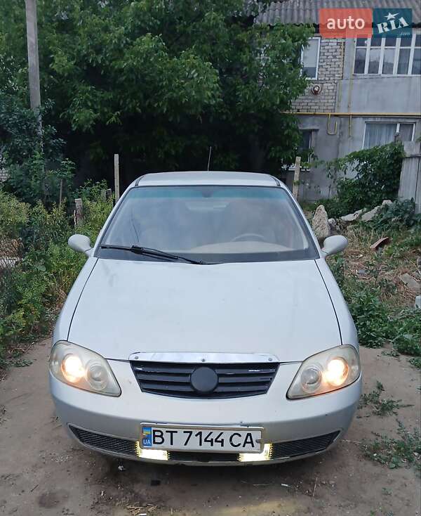 Седан SMA Maple C51 2005 в 