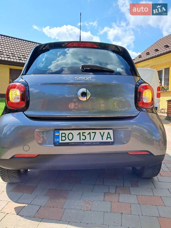 Хетчбек Smart EQ Forfour 2020 в Кременці
