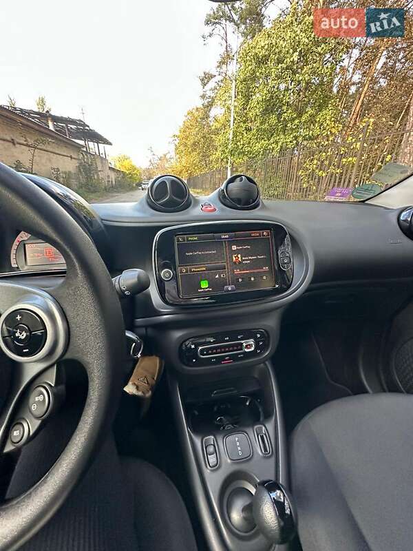 Хэтчбек Smart EQ Forfour 2021 в Киеве
