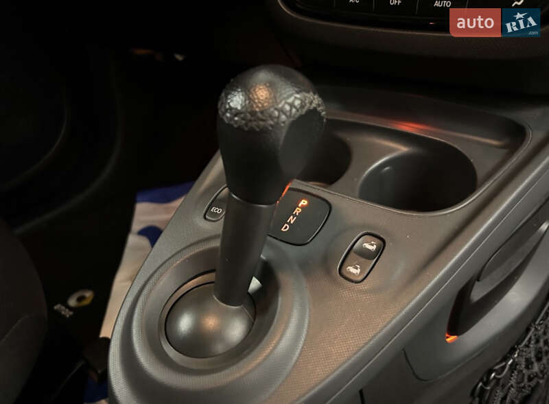 Хэтчбек Smart EQ Forfour 2018 в Кропивницком