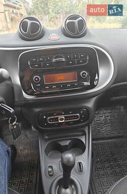 Хэтчбек Smart EQ Forfour 2019 в 