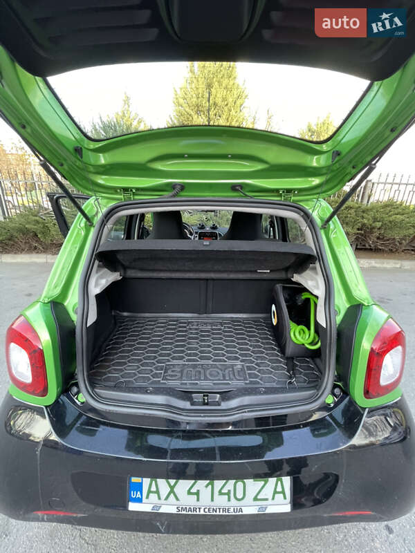 Хэтчбек Smart EQ Forfour 2017 в Харькове фото 12 Хэтчбек Smart EQ Forfour 2017 в Харькове
