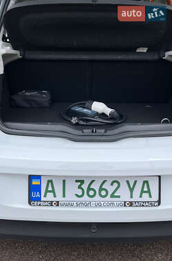 Хэтчбек Smart EQ Forfour 2021 в 