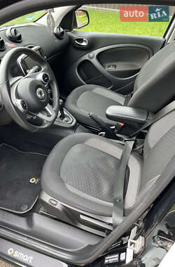 Хэтчбек Smart EQ Forfour 2021 в 