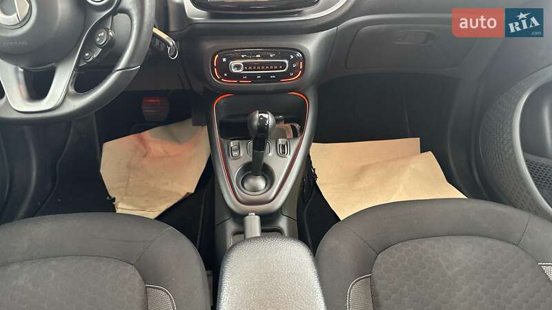 Хэтчбек Smart EQ Forfour 2021 в Киеве