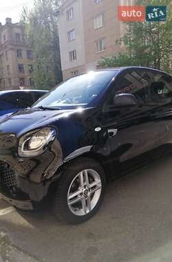 Хэтчбек Smart EQ Forfour 2020 в 
