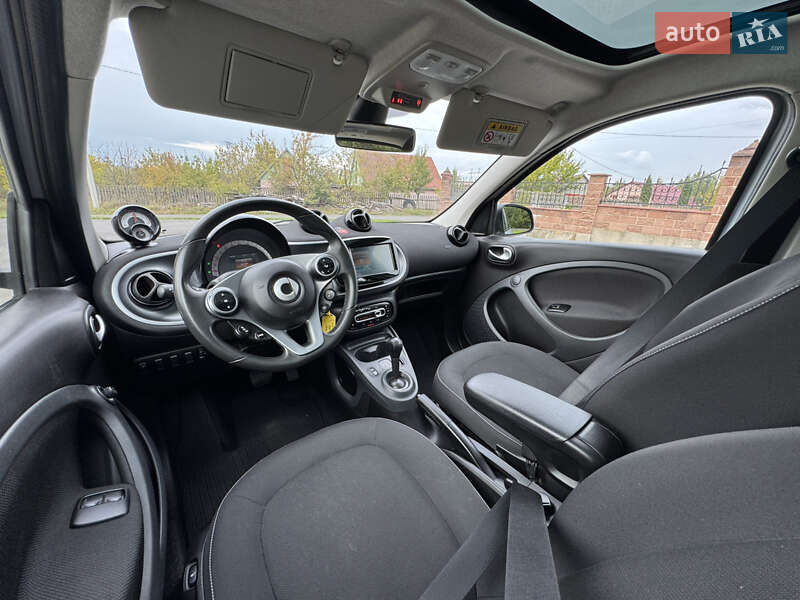 Хэтчбек Smart EQ Forfour 2019 в Ровно