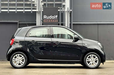 Хетчбек Smart EQ Forfour 2018 в 