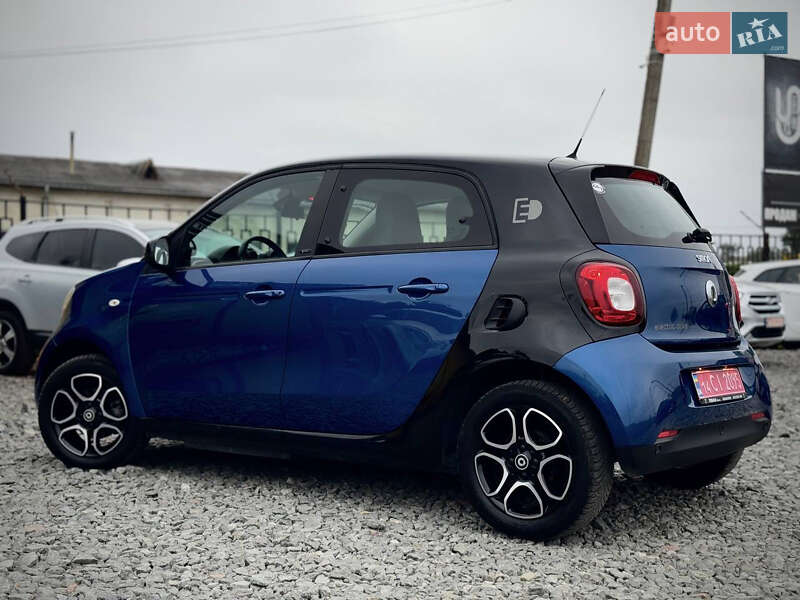 Хэтчбек Smart EQ Forfour 2017 в Стрые