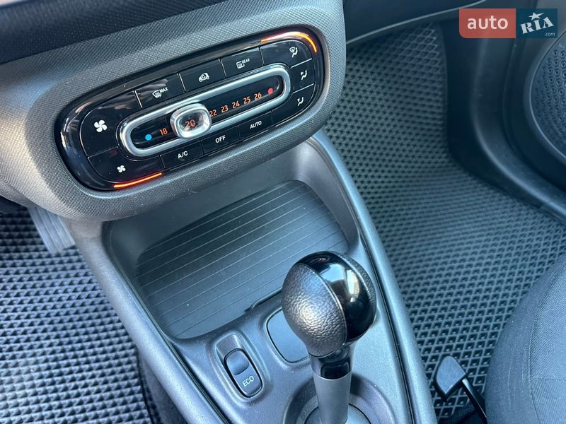 Хетчбек Smart EQ Forfour 2020 в Києві