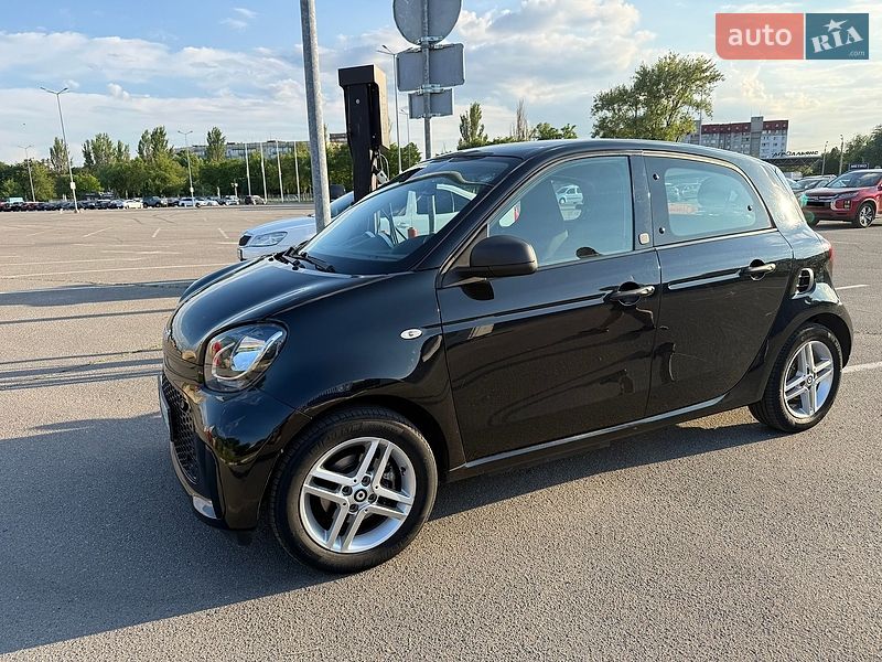 Smart EQ Forfour, photos from the listing
