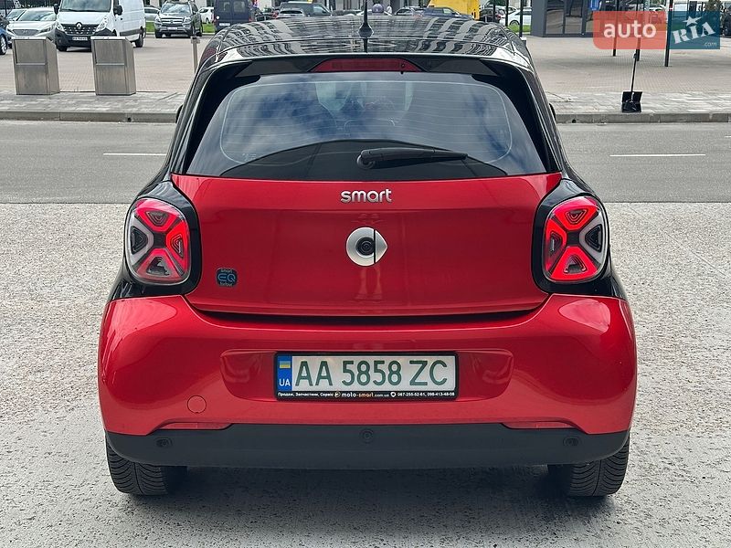 Хетчбек Smart EQ Forfour 2021 в Києві фото 12 Хетчбек Smart EQ Forfour 2021 в Києві