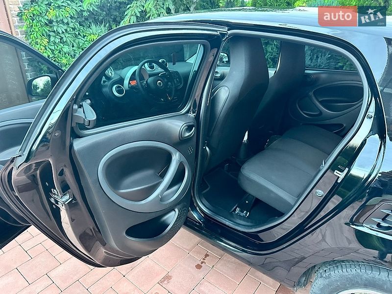 Хетчбек Smart EQ Forfour 2020 в Чернівцях