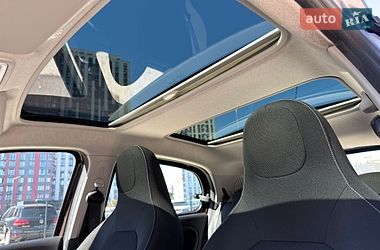 Хэтчбек Smart EQ Forfour 2019 в Киеве