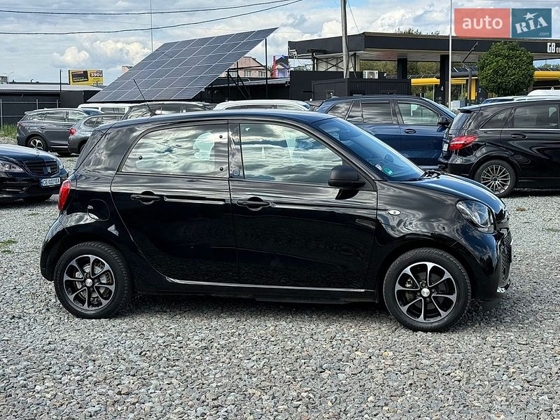 Хэтчбек Smart EQ Forfour 2021 в Черновцах фото 7 Хэтчбек Smart EQ Forfour 2021 в Черновцах