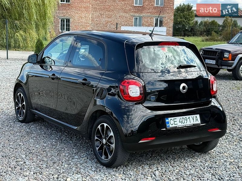 Хэтчбек Smart EQ Forfour 2021 в Черновцах фото 12 Хэтчбек Smart EQ Forfour 2021 в Черновцах