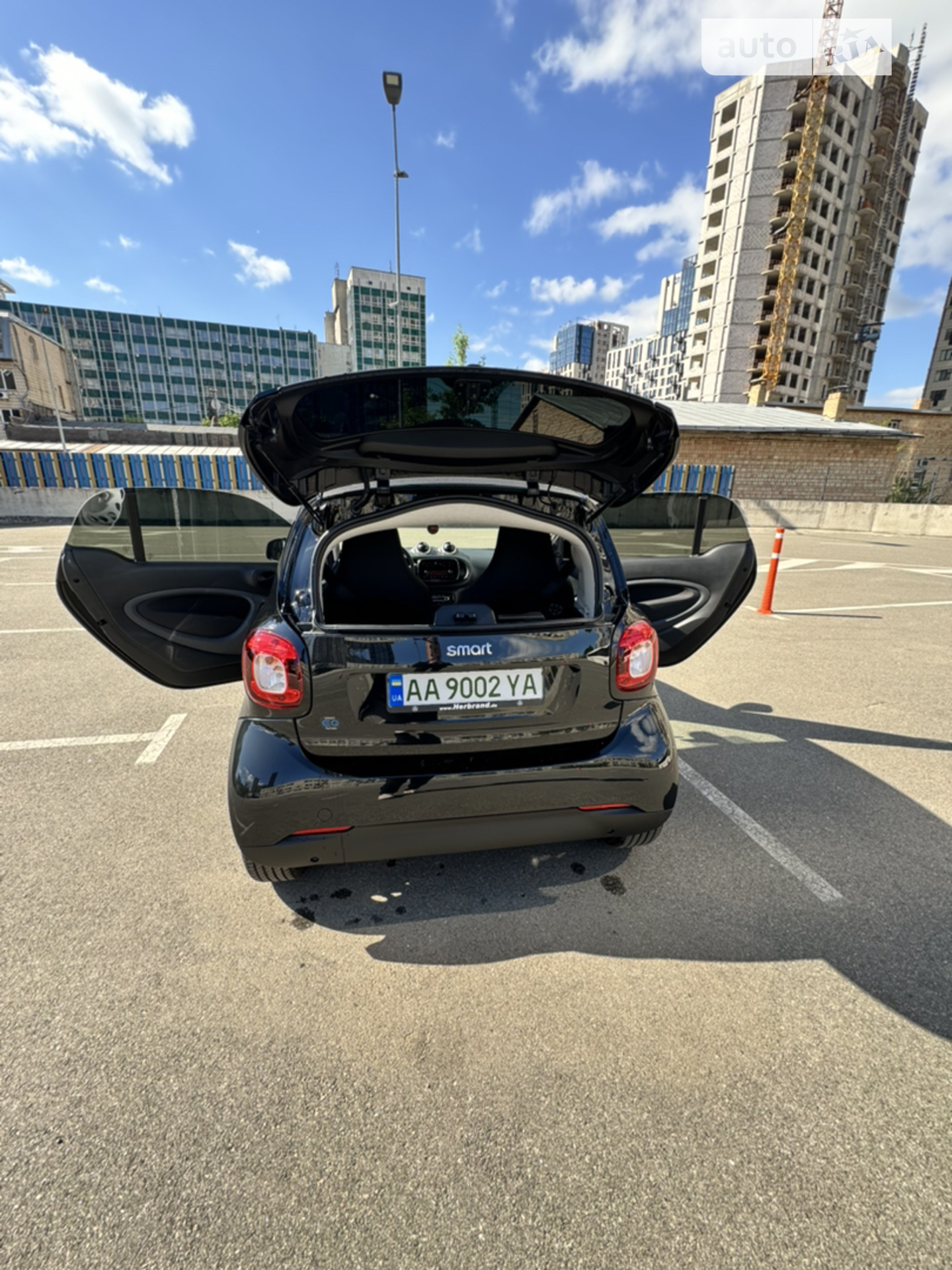 2020 Smart Fortwo - мініатюра 31