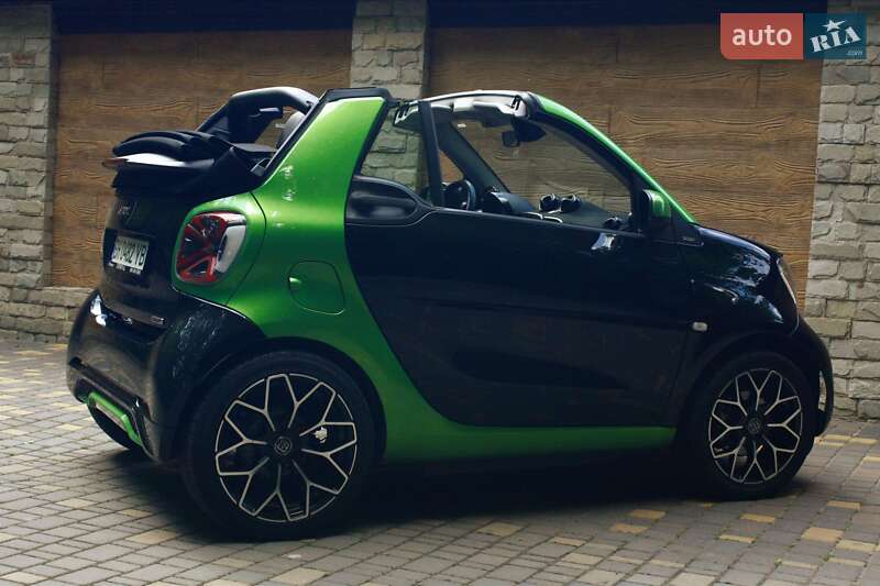 Кабриолет Smart EQ Fortwo 2017 в Одессе