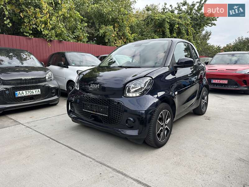 Купе Smart EQ Fortwo 2021 в Киеве фото Купе Smart EQ Fortwo 2021 в Киеве