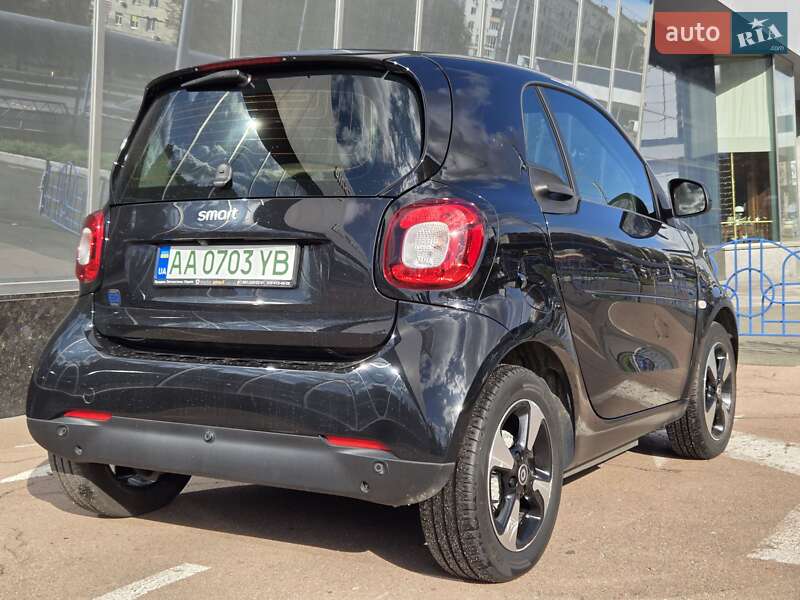 Купе Smart EQ Fortwo 2021 в Киеве фото 4 Купе Smart EQ Fortwo 2021 в Киеве