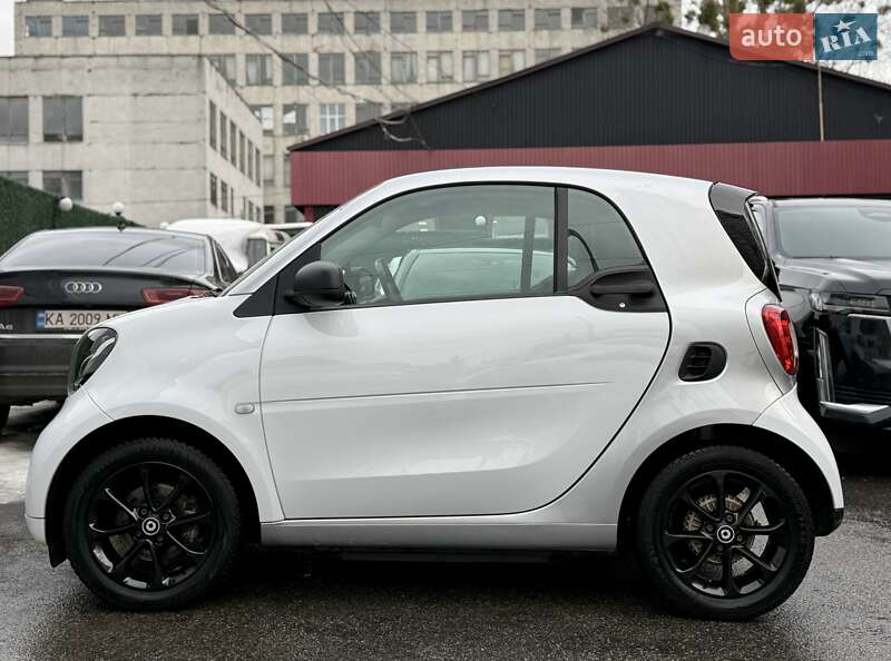 Купе Smart EQ Fortwo 2018 в Киеве фото 9 Купе Smart EQ Fortwo 2018 в Киеве