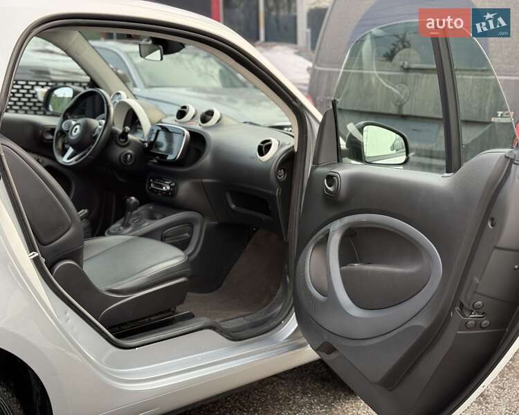 Купе Smart EQ Fortwo 2018 в Киеве фото 19 Купе Smart EQ Fortwo 2018 в Киеве