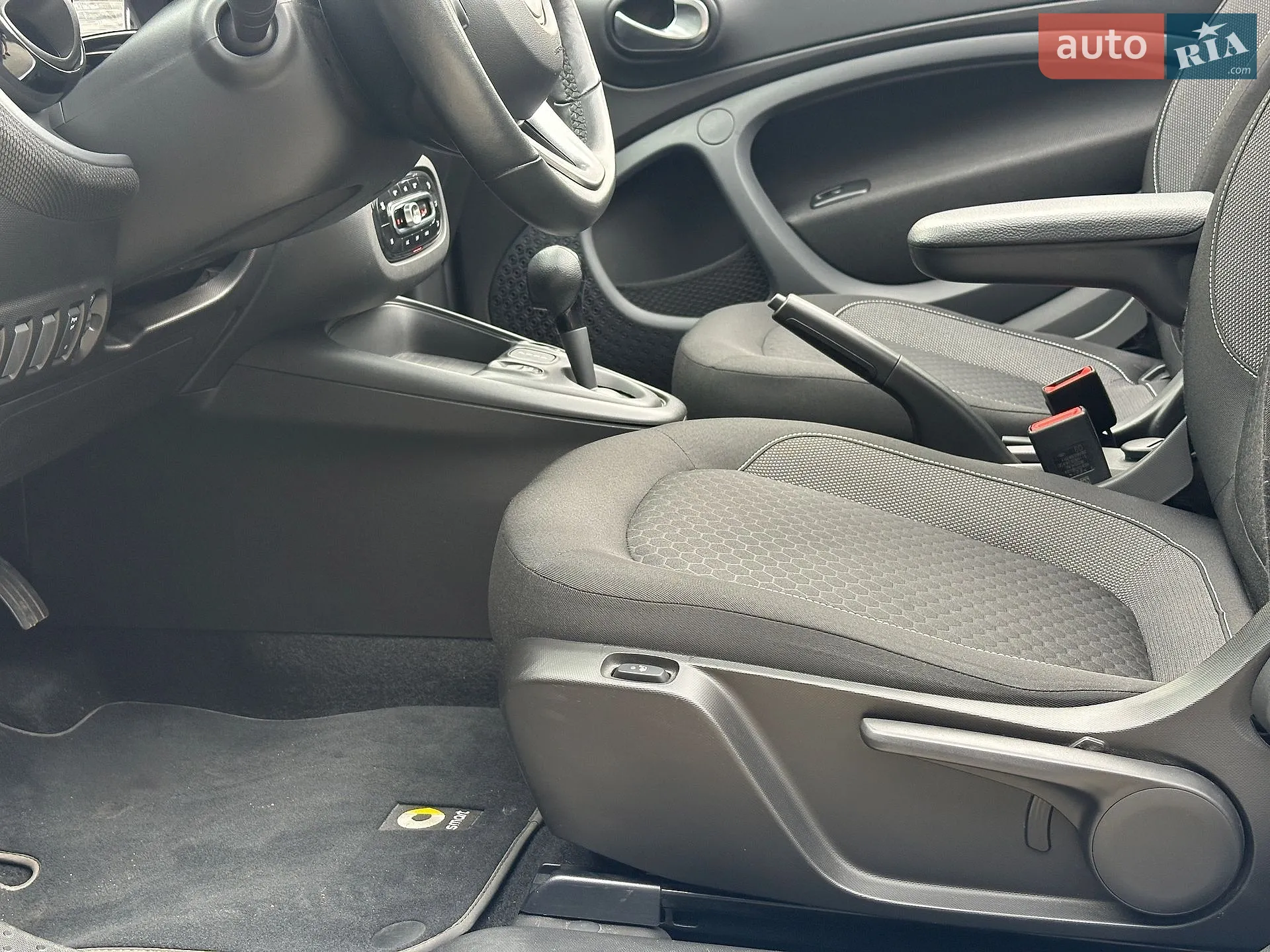 2020 Smart Fortwo - мініатюра 41
